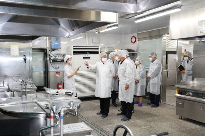 오석진 대전시교육감, 학교급식 현장 찾아 안전·소통 행보
