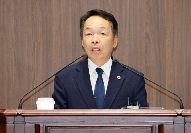 충청남도의회 기호엽 의원 “무너진 교실, 구조적 개혁으로 바로 세워야”