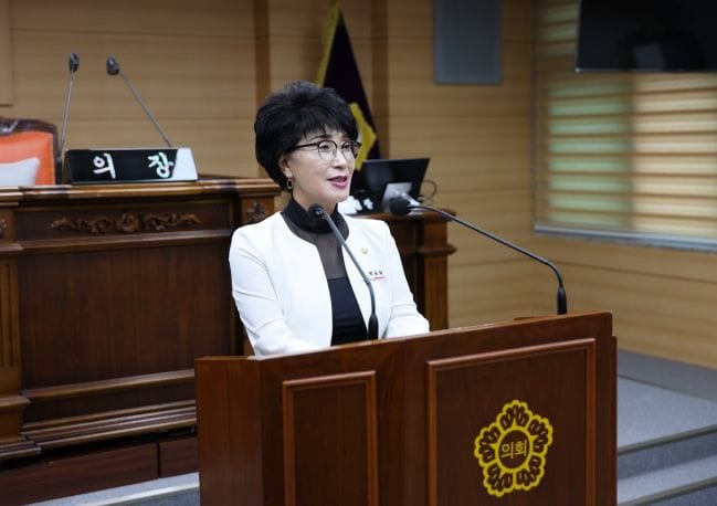 부여군의회 박순화 의원 5분 발언...“백마강 파크골프장, 부여의 미래를 여는 지역경제 성장동력”