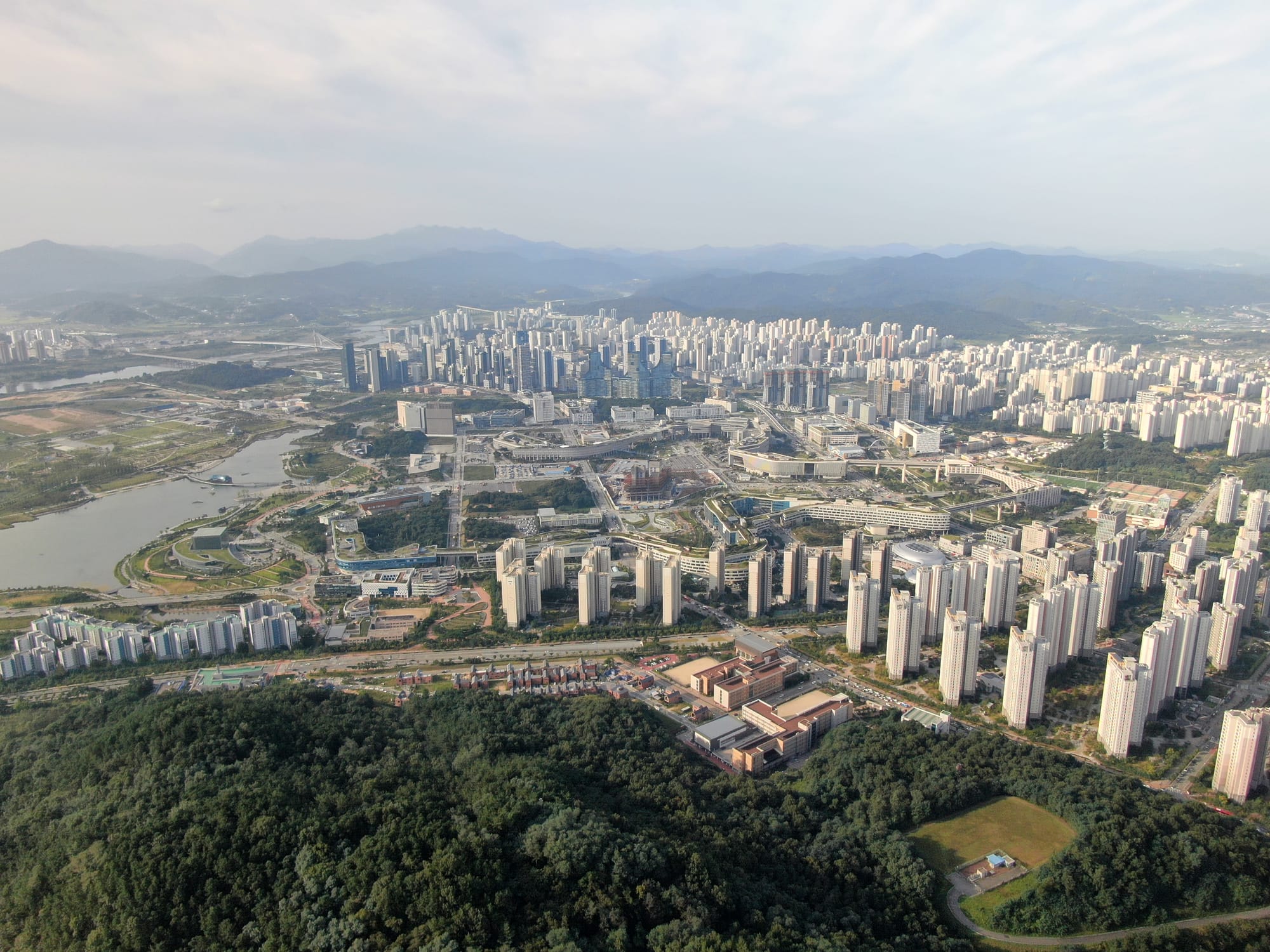 세종시, "시민과 함께 특별법 연내 제정, 시정 최우선 과제로"