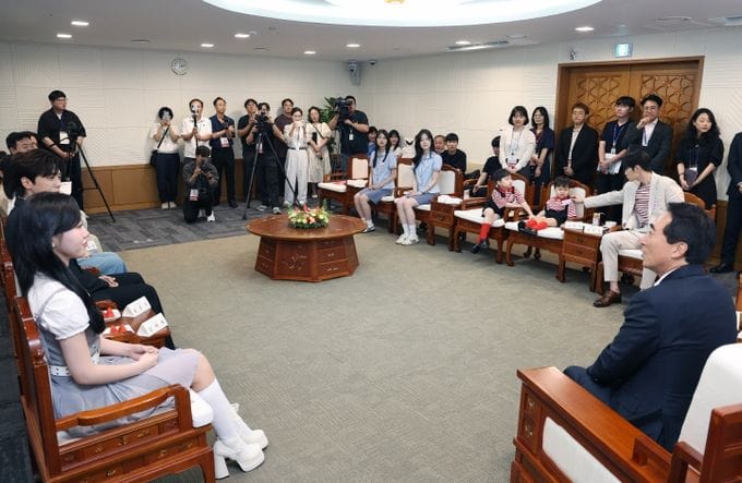 2027 논산세계딸기산업엑스포 알릴 홍보대사 위촉
