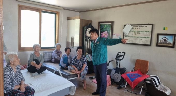 부여, 폭염 장기화에 따른 무더위쉼터 불시 점검
