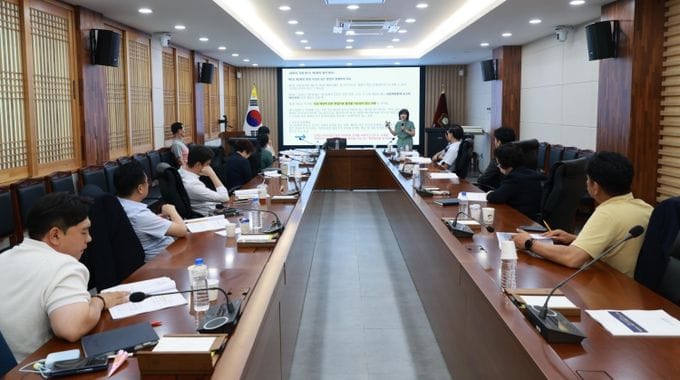논산시의회, 의정활동 역량 강화 전문 특강 개최