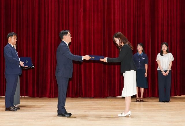 대전시교육청, 2026년 상반기 적극행정 우수공무원 시상