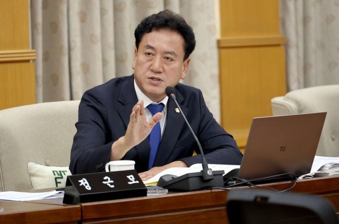 대전시의회 정근모 의원, “전통시장 폭염은 시설개선으로, 장보기는 드라이브 스루로”
