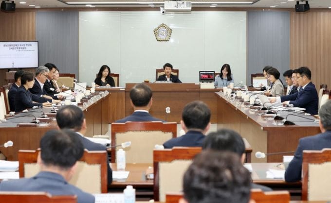 충남도의회, 충남신용보증재단 이사장 후보자 인사청문회 개최