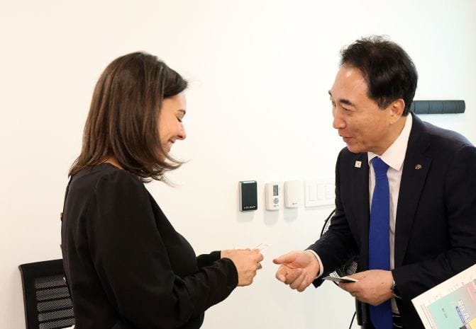 충남도, ‘AI 기본사회’ 선진 모델과 협력 ‘물꼬’