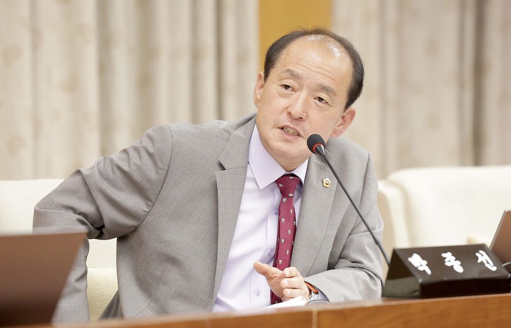 갑천 습지보호지역 내 무장애 데크길 조성, 습지 보호 및 관리 방안 등 마련 촉구 post image