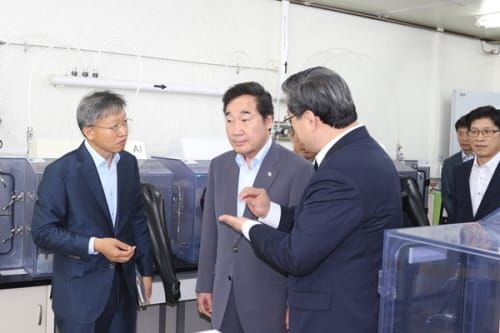 이낙연 총리 ‘세종시 중소기업 현장 행보’ post image