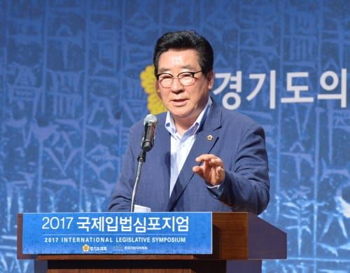 윤석우 회장, 정세균 국회의장 만나 ‘광역의회 당면 현안’ 건 post image