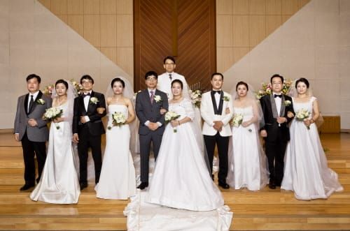‘다문화 가족들의 늦깎이 합동 결혼식’ post image