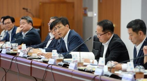 “경제위기 관리 ‘도민행복’에 초점 맞춰야” post image