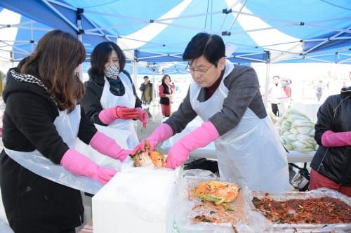 도·농 상생 로컬푸드 김장 한마당 개최 post image