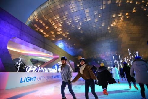 현대차, 평창동계올림픽 성공 개최 기원 ‘Light Up 아이스링크’ 개장 post image