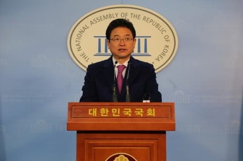 ‘이철우 국회의원직, 경선 전 사퇴 유보’ post image
