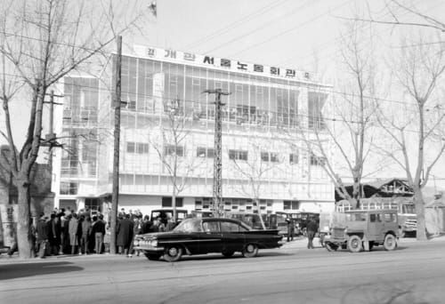 역사로 보는 오늘의 기록(2.18일) post image