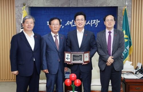 허태정 대전시장, 사회복지공동모금회 명예회장 위촉 post image