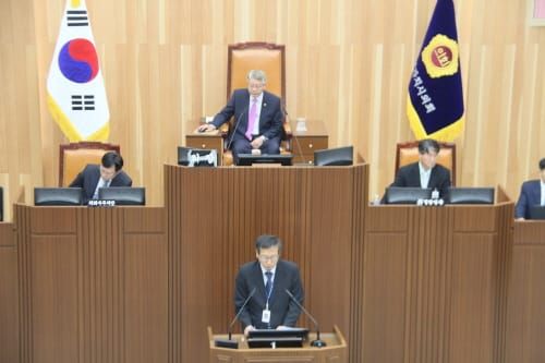 '여대야박' 세종시의회 첫 임시회 개회 post image