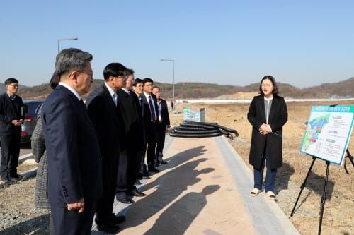 행복청장·세종시장, 일자리 창출 합동점검 나서 post image