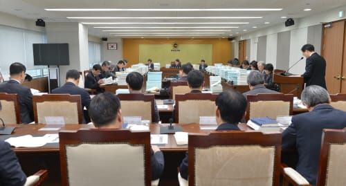충남도의회 예산결산특위, 충청남도 2019년 예산안 심사 post image