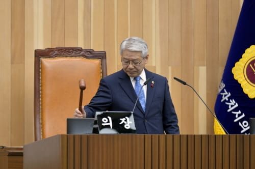 세종시의회 제53회 제2차 정례회 폐회…2018년 의사일정 종료 post image