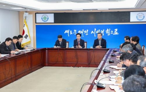 허태정 시장, 조직기강 필요한 시점, 빠른 시간 내 개편 이루겠다 post image