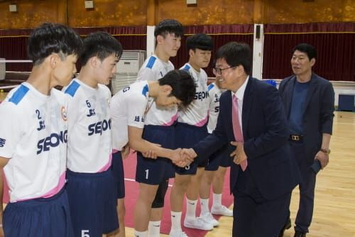 최교진 교육감, 세종하이텍고 학생들 격려 방문 post image