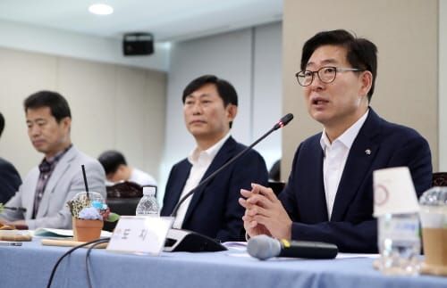 4차 산업혁명 컨트롤타워 가동 post image