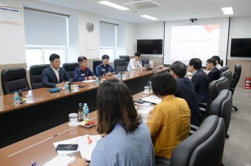 이춘희 시장, 일본 수출규제 관련 기업현장 방문 post image