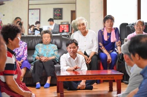 박정현 부여군수, 옥산면에서 주민들과 소통행보 이어가 post image
