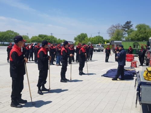 부여군, 가을철 산불전문예방진화대 조기 운영 방침 post image