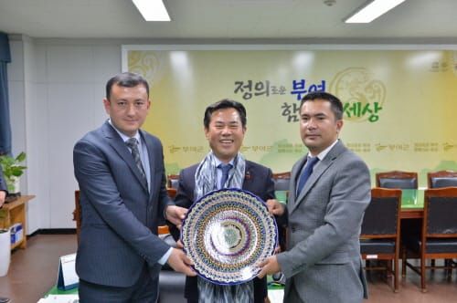부여군-우즈벡 리쉬탄 시, 농업분야 기술교류 다각화 post image