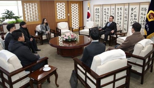 유병국 충남도의장, 청년 창업자와 ‘창업하기 좋은 충남’ 모색 post image