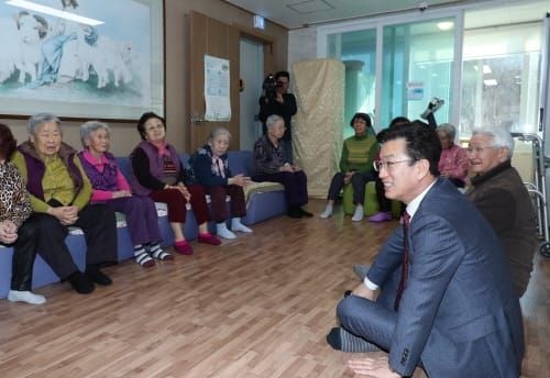 허태정 대전시장 설 명절 맞아 어려운 이웃 위문 post image