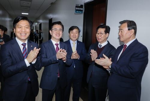 혁신도시 지정 균특법 개정안 국회 산자위 통과 post image