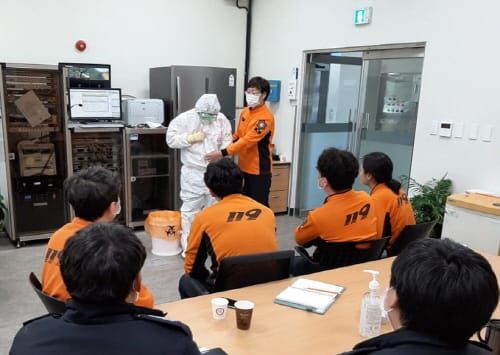 세종시, 구급대원 모든 출동 시 감염보호복 착용 의무화 post image