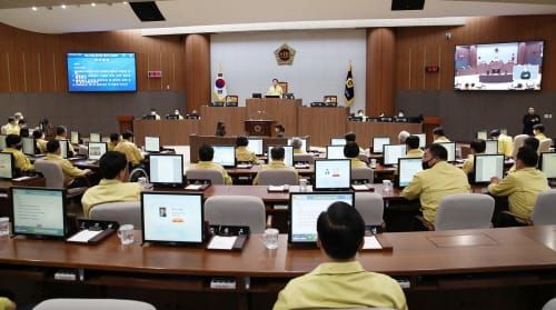 충남도의회 319회 임시회 폐회…‘코로나19’ 추경·조례 의결 post image