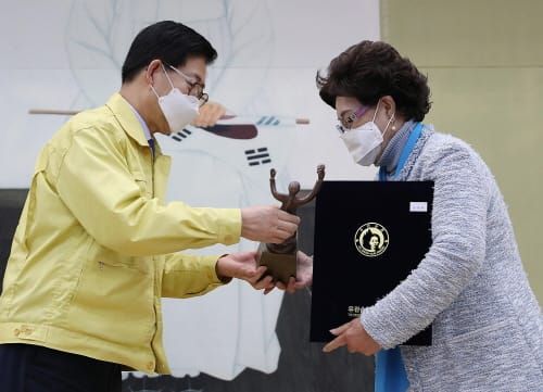 “평화와 공존의 시대 이끌어 갈 주역” post image