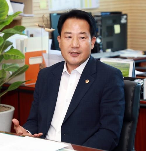 세종시 전 학교 ‘친일인명사전 보급’ 완료 post image