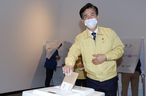 허태정 시장, 제21대 국회의원선거 사전투표 post image