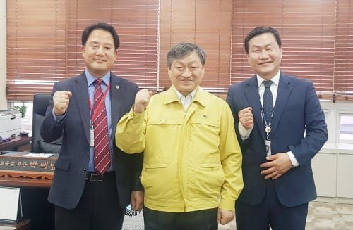 세종시의회 상병헌 위원장, 교육부 박백범 차관 예방 post image