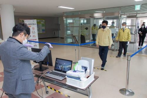 최교진 교육감, 학교 등교수업 현장점검 post image