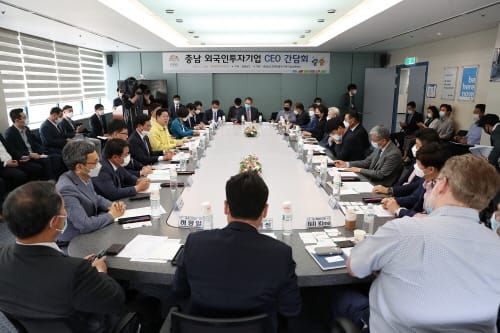 양승조 지사, ‘포스트코로나’ 대비 외투기업과 소통 post image