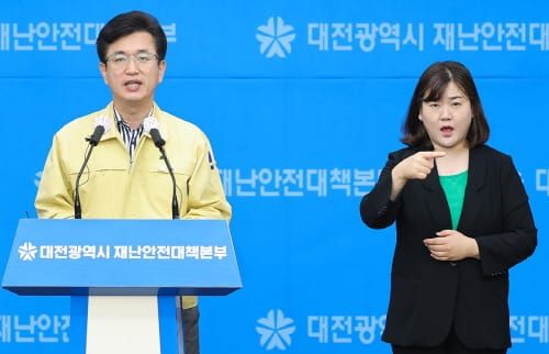 허 시장 “고강도 생활 속 거리두기 실천 중요한 상황” post image