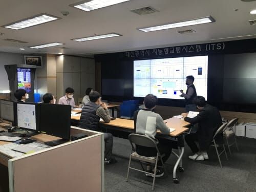 “버스정보안내시스템이 더 똑똑해졌어요~” post image
