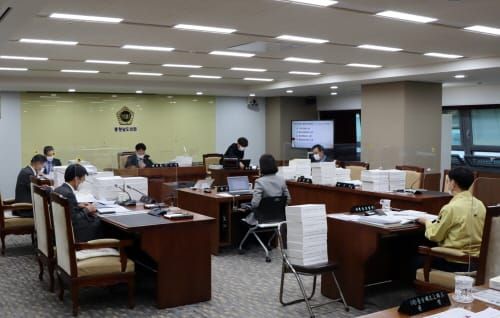 충남도의회 기경위 “종합행감으로 마지막까지 깐깐하게” post image