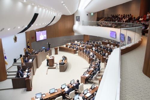 충남도의회 행문위 “그물망 심사로 재정 누수 막는다” post image