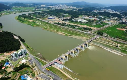 “막힌 물길 트자 ‘자연’이 돌아왔다” post image