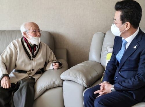 허태정 시장, 설 명절 맞아 애국지사 위문 post image