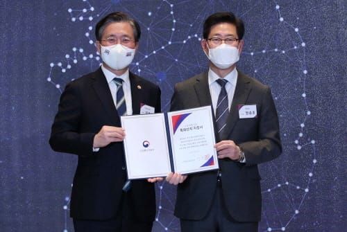 ‘디스플레이 초강국 실현’ 속도낸다 post image